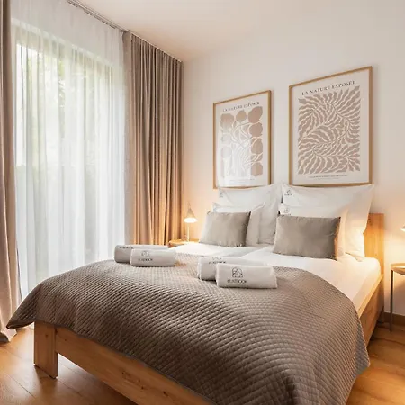 Flatbook - Seaside Nadmorski Dwor 21 格但斯克